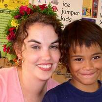 Teach children in the Cook Islands