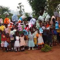 Volunteer Uganda bulenga donations