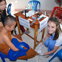 Medical volunteer program in Surin, a local Thai community.