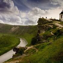 Volunteer and Travel in Moldova