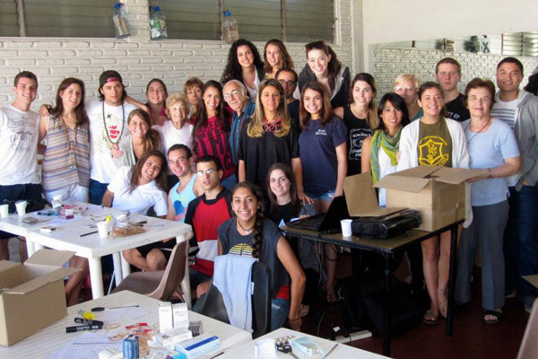 Volunteer in Jewish communities in Argentina with Hillel